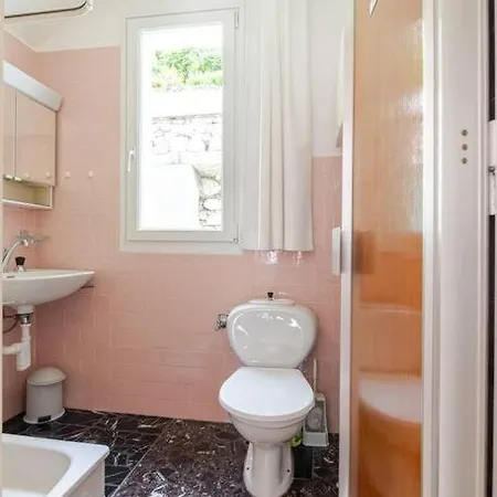 Con Piscina Privata A 100m Dal * Caslano