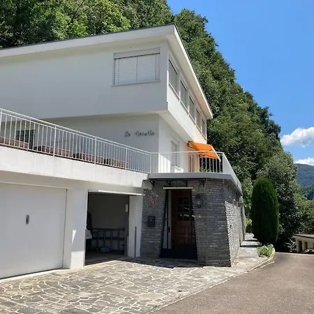 Con Piscina Privata A 100m Dal فيلة كاسلانو